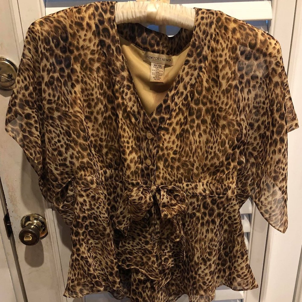 Newport News animal leopard print top with kimono sleeves and built in tank